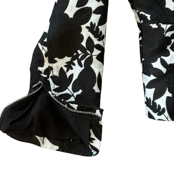 WHBM Brocade Black & White Zipper Jacket Coat size 0 xs - Picture 7 of 12